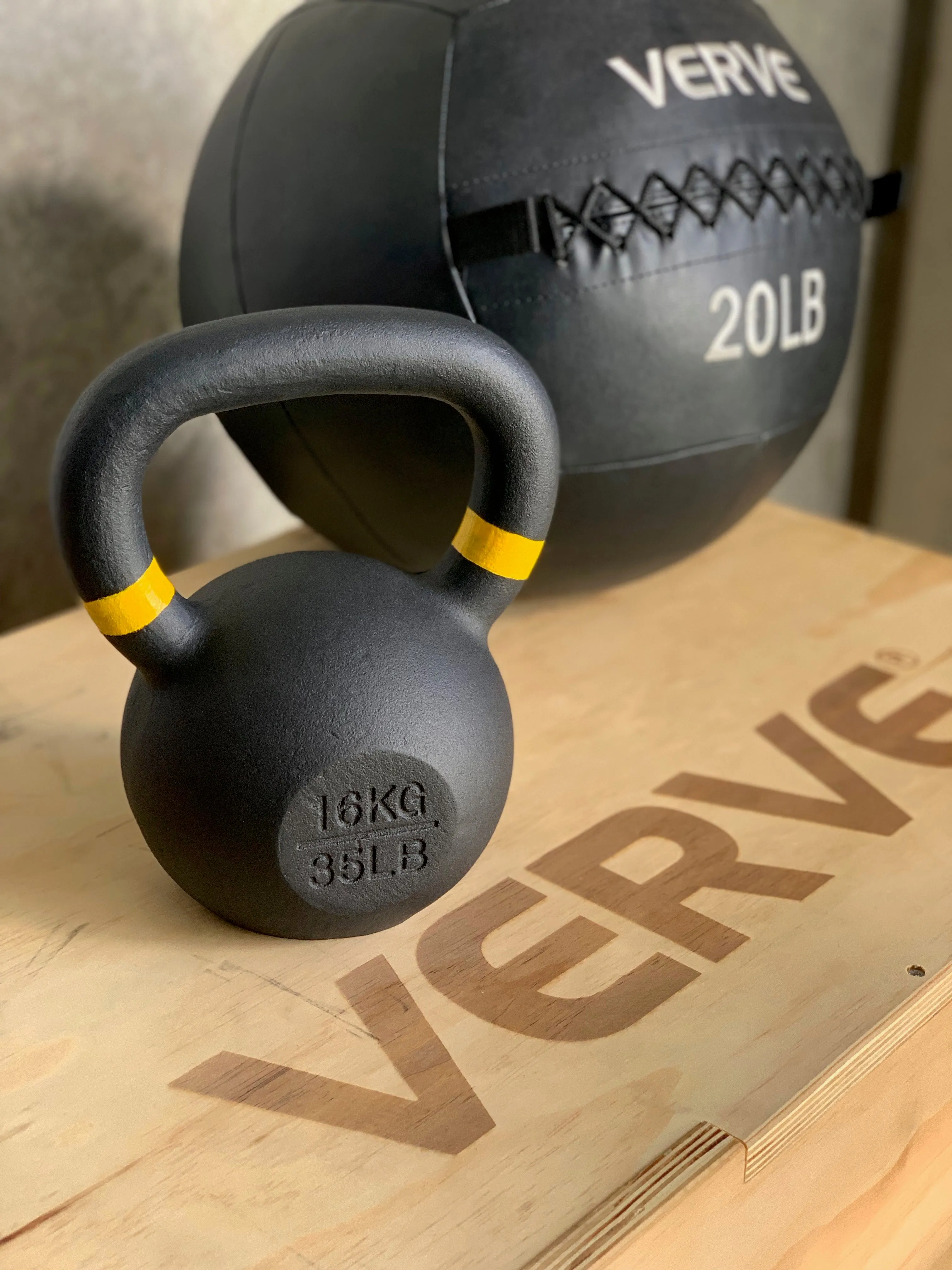 EX TRADE SHOW STOCK | VERVE Kettlebell Classic Handle - Powder Coated